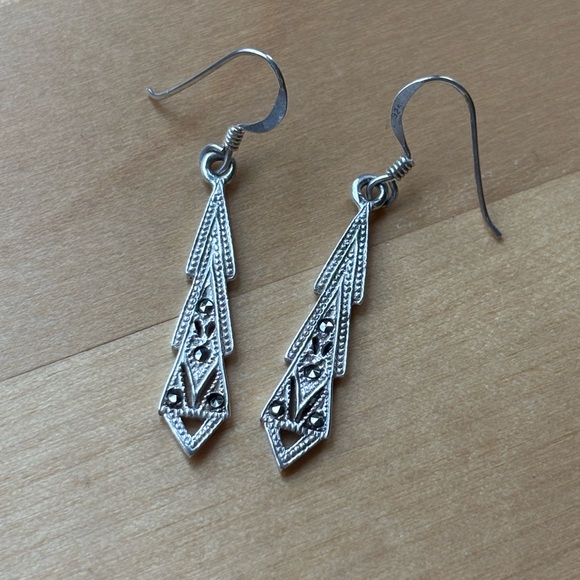 Vintage Jewelry - Vintage Art Deco-Inspired Artisan 925 Silver Marcasite Earrings